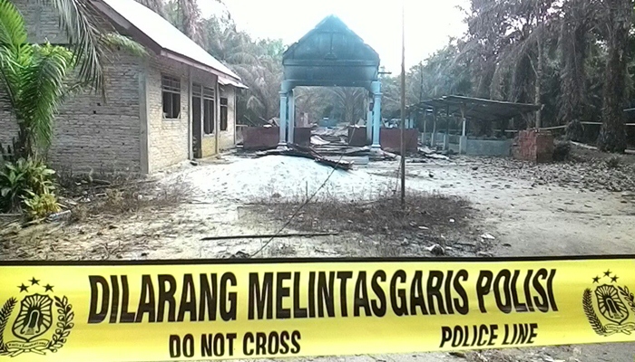 Pembakaran Gereja di Singkil, Aceh [image source]
