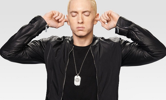 Pernah drop out sampai bunuh diri, Eminem menjadi salah satu rapper paling sukses di dunia [Image Source]