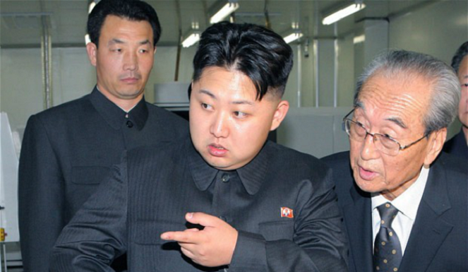 Mungkin hanya Kim satu-satunya pemimpin negara yang begitu tegas terhadap korupsi [Image Source]