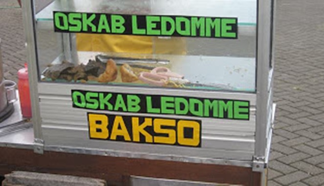 Oskab, bahasa walikan dari Bakso [Image Source]