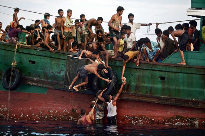 Rohingya ditolak mentah-mentah oleh Malaysia dengan dalih membawa beban [Image Source]