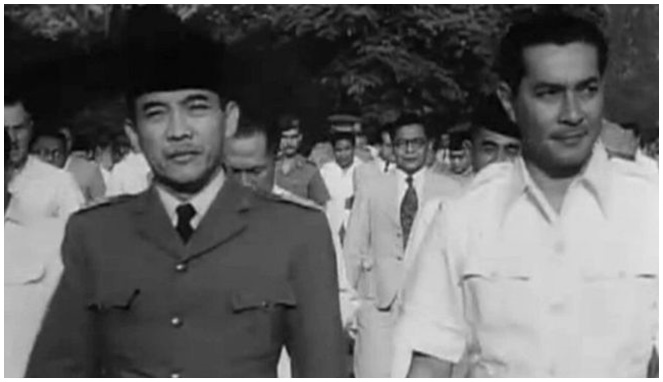 Sultan Hamid II bersama presiden Soekarno [Image Source]