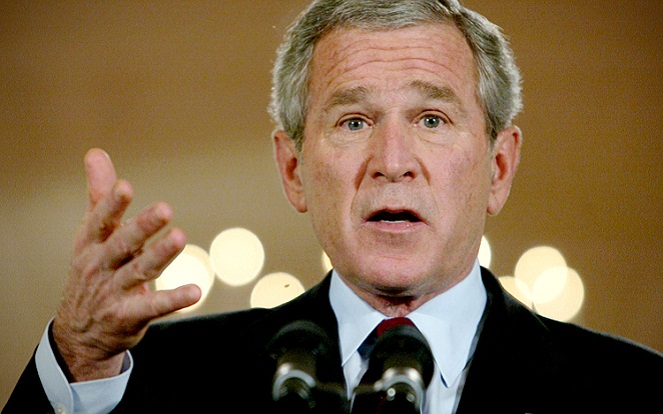 Bush sangat menentang pernikahan sesama jenis [Image Source]