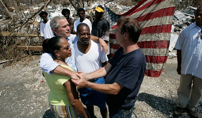 Bush dianggap gagal menangani bencana Katrina [Image Source]