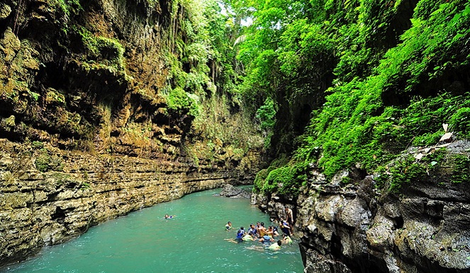 Jawa Barat punya tempat yang mirip Grand Canyon namun lebih keren lagi [Image Source]