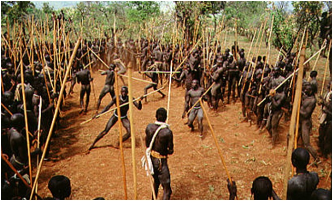 Pertarungan tongkat Nguni [Image Source]