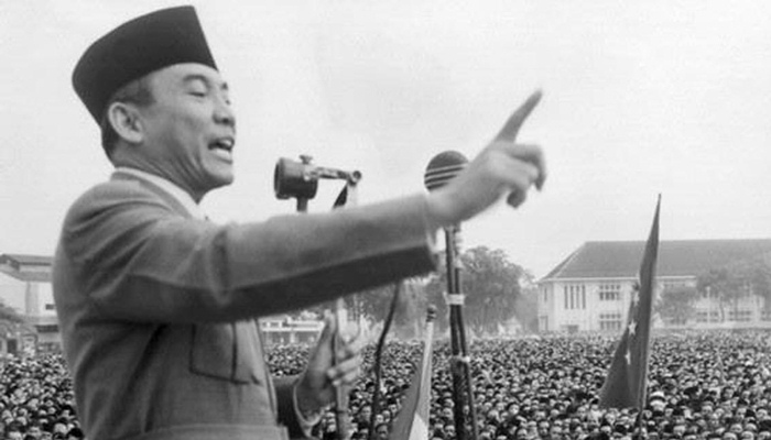 Presiden terhebat Indonesia, Soekarno [image source]