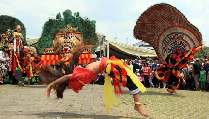 Reog Ponorogo yang merupakan salah satu budaya Indonesia [image source]