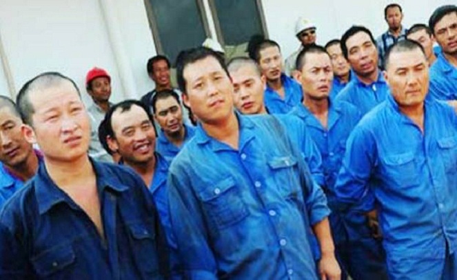 Pemerintah memberi izin bagi pekerja Tiongkok untuk bekerja selama beberapa waktu di sini [Image Source]