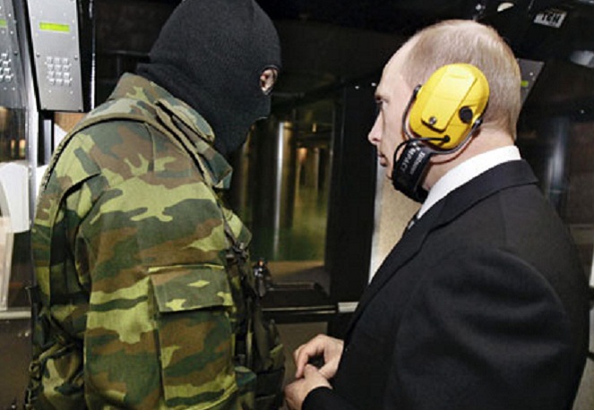 Putin saat mengunjungi markas besar GRU [Image Source]