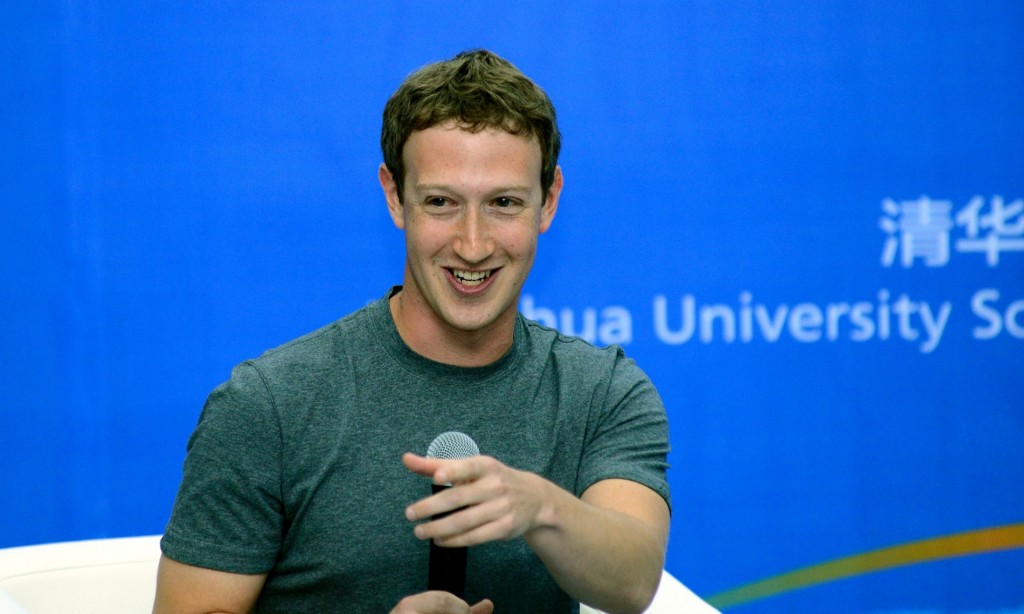 Zuckerberg Berpenampilan Simple dan Sederhana