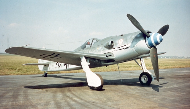 Focke-Wulf Fw 190D-9 [Image Source]