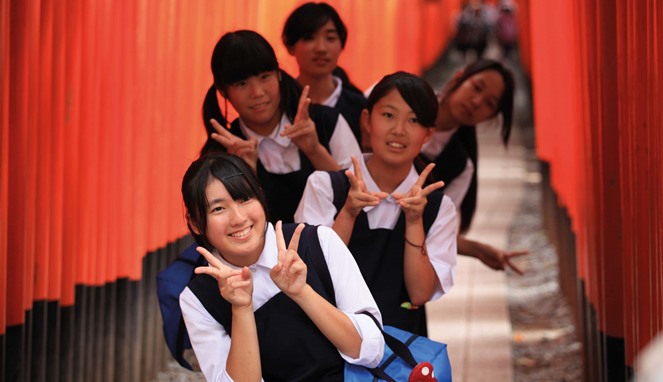 Gadis Jepang [Image Source]