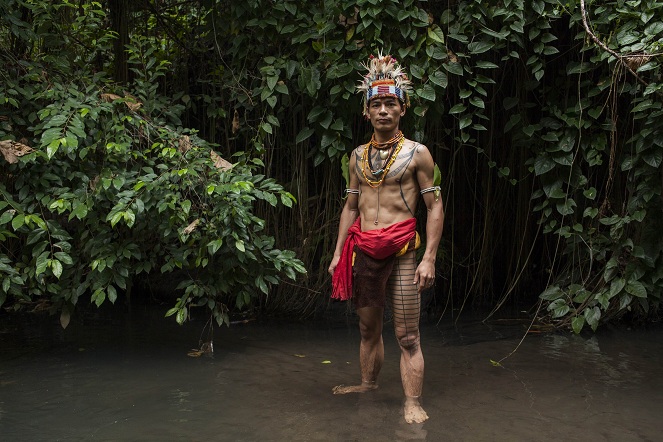 Orang dari Suku Mentawai [image source]