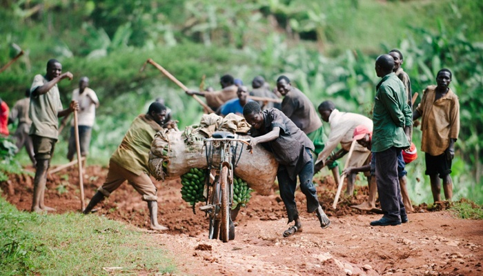 Rakyat Burundi yang selalu kesusahan untuk makan [image source]