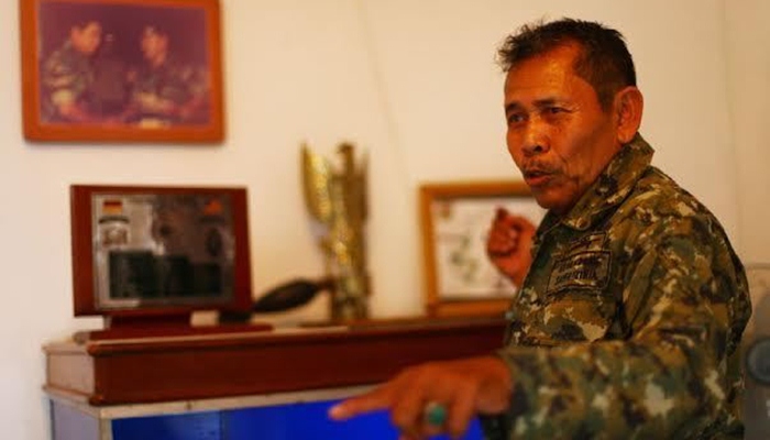 Tatang Koswara Sniper hebat Indonesia [image source]
