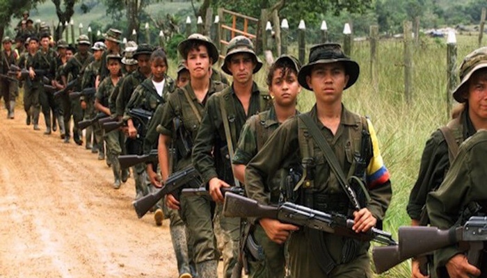 Tentara anak FARC [image source]