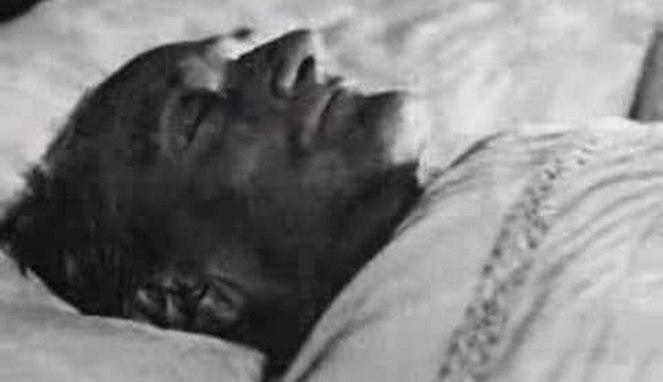 Kematian Mustafa Kemal Ataturk [Image Source]