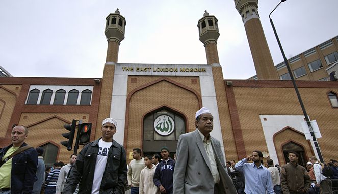 Muslim di London [Image Source]