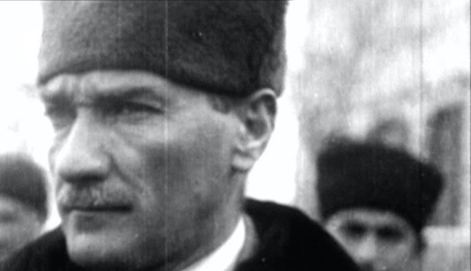Mustafa Kemal Ataturk [Image Source]