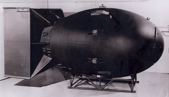 Fat Man, bom atom yang dijatuhkan di Nagasaki [Image Source]