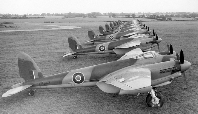 De Havilland Mosquito [Image Source]