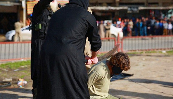 Pemain bola dieksekusi ISIS [Image Source]