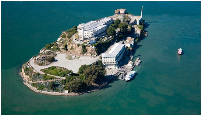 Penjara Alcatraz [image source]