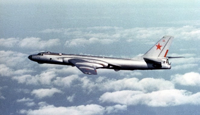 Tu-16 Badger [Image Source]