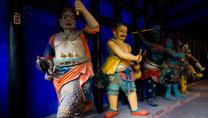 Patung Hantu [image source]