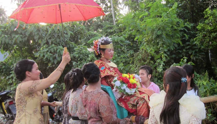 Pernikahan adat Nias [image source]
