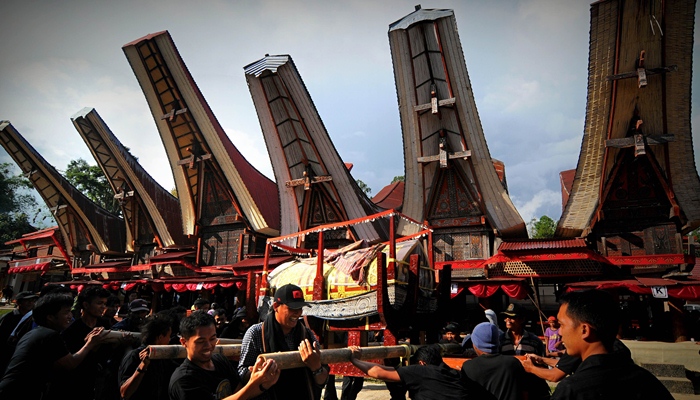 Rambu Solo Tana Toraja [image source]