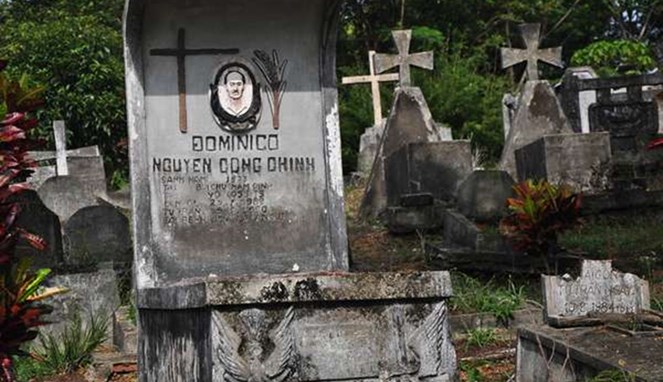 Kompleks kuburan di Pulau Galang [Image Source]