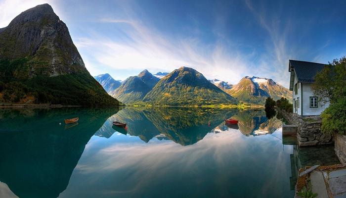Norwegia [image source]